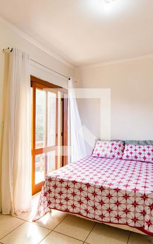 Casa à venda com 480m², 4 quartos e 2 vagas Casa à venda com 480m², 4 quartos e 2 vagasQuarto 2