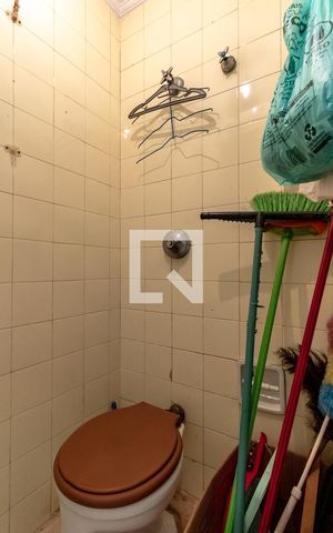 Apartamento à venda com 80m², 2 quartos e 2 vagas Apartamento à venda com 80m², 2 quartos e 2 vagasÁrea de Serviço