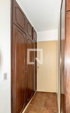 Apartamento à venda com 80m², 2 quartos e 2 vagas Apartamento à venda com 80m², 2 quartos e 2 vagasSuíte