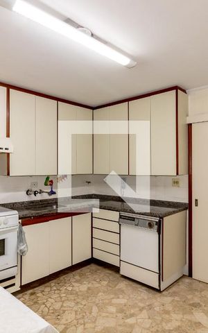 Apartamento à venda com 80m², 2 quartos e 2 vagas Apartamento à venda com 80m², 2 quartos e 2 vagasCozinha