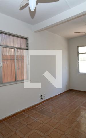 Casa para alugar com 72m², 2 quartos e 1 vagaSala