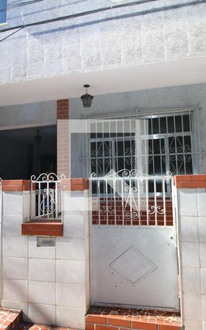 Casa para alugar com 72m², 2 quartos e 1 vagaFachada da casa