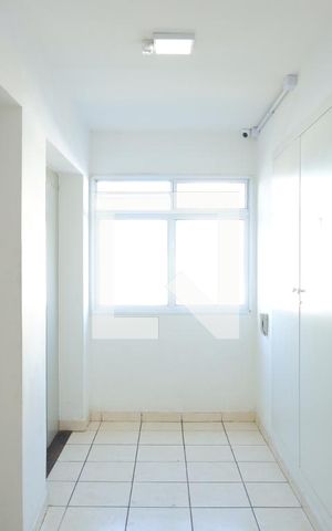 Apartamento à venda com 54m², 2 quartos e sem vagaÁrea comum - Saguão do andar