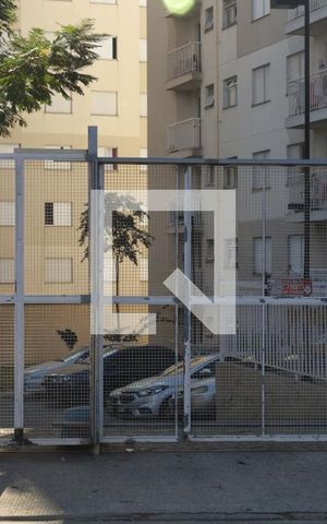 Apartamento à venda com 54m², 2 quartos e sem vagaFachada do condomínio - Placa instalada