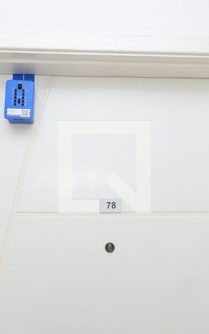 Apartamento à venda com 54m², 2 quartos e sem vagaPorta do apartamento