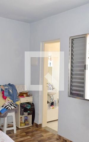 Casa à venda com 110m², 3 quartos e 1 vagaSuíte casa 2