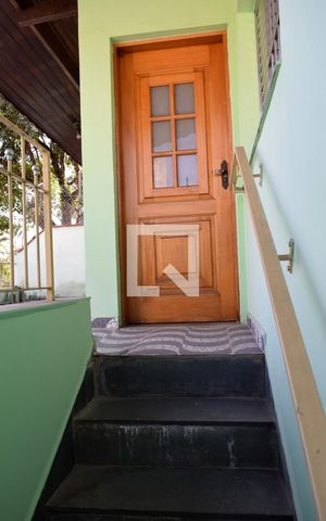Casa à venda com 110m², 3 quartos e 1 vagaEntrada casa 1