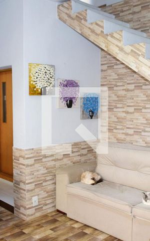 Casa à venda com 110m², 3 quartos e 1 vagaSala casa 2