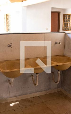 Casa para alugar com 300m², 3 quartos e 5 vagas Casa para alugar com 300m², 3 quartos e 5 vagasCozinha, Área de Serviço e Churrasqueira