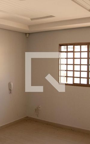 Casa para alugar com 300m², 3 quartos e 5 vagas Casa para alugar com 300m², 3 quartos e 5 vagasSala 1