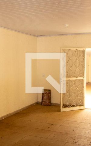 Casa para alugar com 300m², 3 quartos e 5 vagas Casa para alugar com 300m², 3 quartos e 5 vagasGaragem