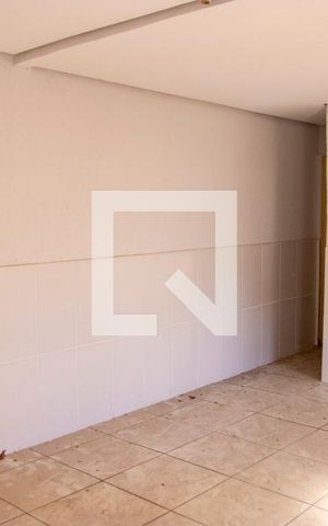 Casa para alugar com 300m², 3 quartos e 5 vagas Casa para alugar com 300m², 3 quartos e 5 vagasSala - Casa 2