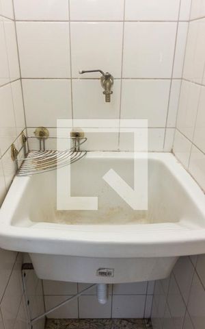 Casa de condomínio à venda com 48m², 1 quarto e 1 vagaÁrea de Serviço