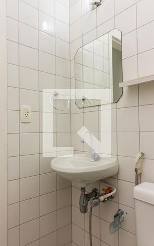 Casa de condomínio à venda com 48m², 1 quarto e 1 vagaBanheiro 
