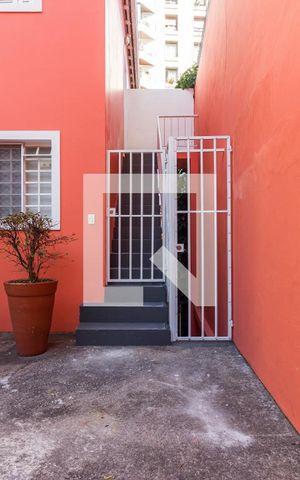 Casa de condomínio à venda com 48m², 1 quarto e 1 vagaFachada 