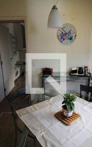 Casa à venda com 365m², 5 quartos e 4 vagasCozinha