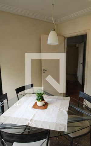 Casa à venda com 365m², 5 quartos e 4 vagasCozinha