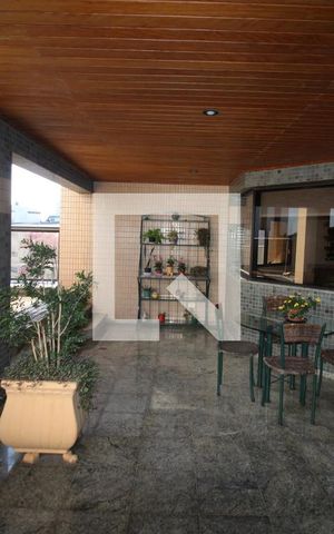 Casa à venda com 365m², 5 quartos e 4 vagasSala - Varanda