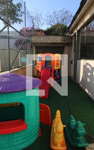 Casa à venda com 365m², 5 quartos e 4 vagasÁrea Comum