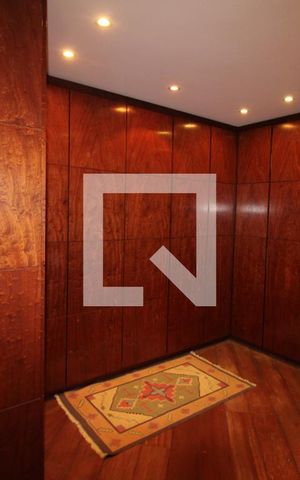 Casa à venda com 365m², 5 quartos e 4 vagasQuarto 6