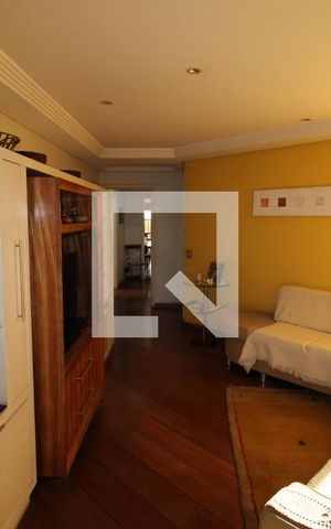 Casa à venda com 365m², 5 quartos e 4 vagasQuarto 3