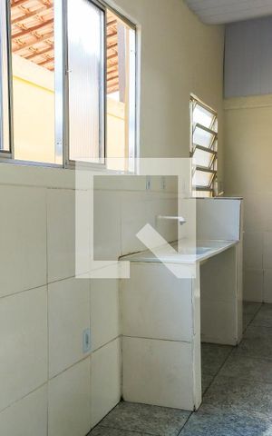 Apartamento para alugar com 76m², 3 quartos e sem vaga Apartamento para alugar com 76m², 3 quartos e sem vagaCozinha