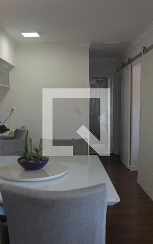 Apartamento à venda com 70m², 2 quartos e 1 vagaSala