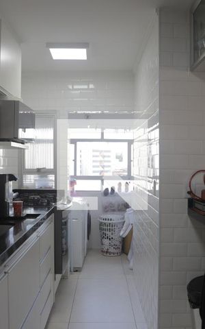 Apartamento à venda com 70m², 2 quartos e 1 vagaCozinha
