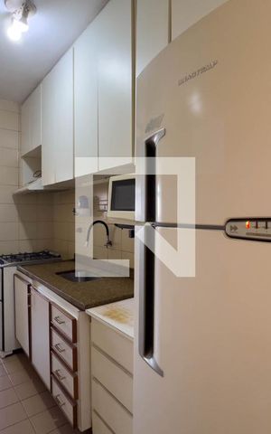 Apartamento à venda com 77m², 3 quartos e 1 vaga Apartamento à venda com 77m², 3 quartos e 1 vagaCozinha