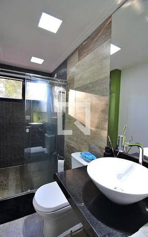 Apartamento à venda com 138m², 3 quartos e 2 vagasBanheiro Social