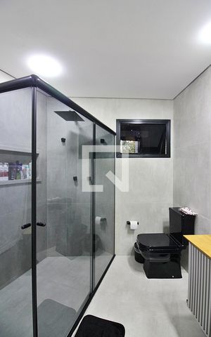 Apartamento à venda com 138m², 3 quartos e 2 vagasQuarto 1 - Suíte Banheiro