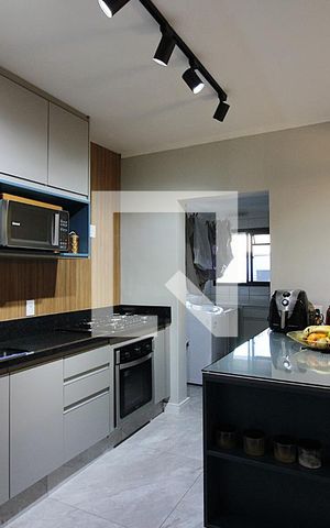 Apartamento à venda com 138m², 3 quartos e 2 vagasCopa e Cozinha