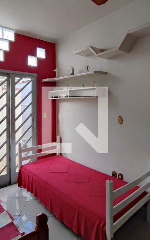 Casa à venda com 280m², 5 quartos e 5 vagas Casa à venda com 280m², 5 quartos e 5 vagasQuarto 3