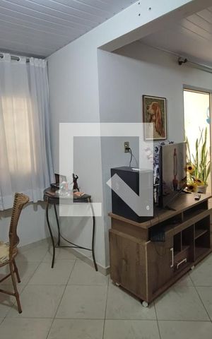 Casa à venda com 280m², 5 quartos e 5 vagas Casa à venda com 280m², 5 quartos e 5 vagasEdícula - Sala