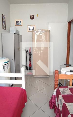 Casa à venda com 280m², 5 quartos e 5 vagas Casa à venda com 280m², 5 quartos e 5 vagasQuarto 3