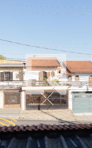 Casa à venda com 89m², 4 quartos e sem vaga Casa à venda com 89m², 4 quartos e sem vagaVista - Suíte