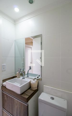 Apartamento à venda com 82m², 3 quartos e 2 vagas Apartamento à venda com 82m², 3 quartos e 2 vagasBanheiro da Sala