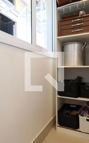 Apartamento à venda com 145m², 4 quartos e 3 vagasDespensa