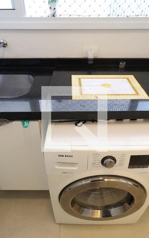 Apartamento à venda com 145m², 4 quartos e 3 vagasDetalhe Área de Serviço