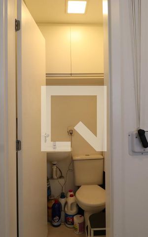 Apartamento à venda com 145m², 4 quartos e 3 vagasBanheiro de serviço