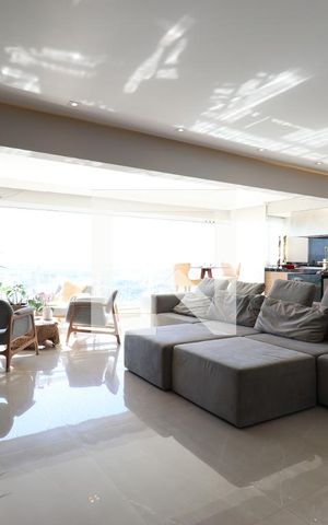 Apartamento à venda com 145m², 4 quartos e 3 vagasSala de TV
