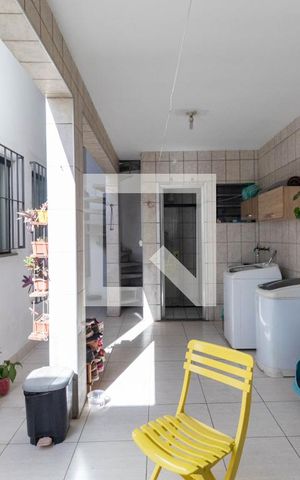 Casa à venda com 249m², 3 quartos e 2 vagas Casa à venda com 249m², 3 quartos e 2 vagasLavanderia