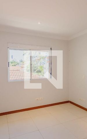 Casa à venda com 222m², 3 quartos e 4 vagasSuíte 3