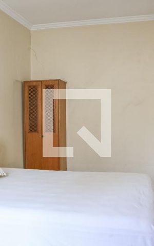 Casa para alugar com 300m², 3 quartos e 3 vagasSuíte