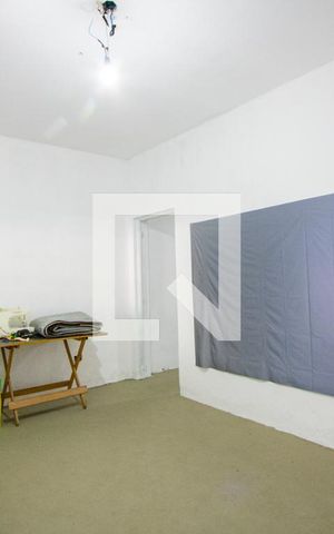 Casa à venda com 194m², 3 quartos e 2 vagas Casa à venda com 194m², 3 quartos e 2 vagasSalão