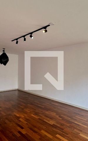 Apartamento para alugar com 120m², 3 quartos e 1 vaga Apartamento para alugar com 120m², 3 quartos e 1 vagaSala