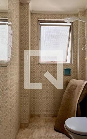 Apartamento para alugar com 120m², 3 quartos e 1 vaga Apartamento para alugar com 120m², 3 quartos e 1 vagaBanheiro da Suíte