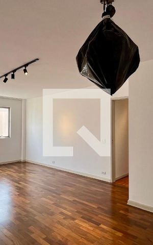 Apartamento para alugar com 120m², 3 quartos e 1 vaga Apartamento para alugar com 120m², 3 quartos e 1 vagaSala