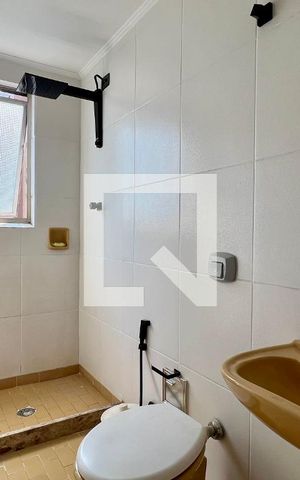 Apartamento para alugar com 120m², 3 quartos e 1 vaga Apartamento para alugar com 120m², 3 quartos e 1 vagaBanheiro