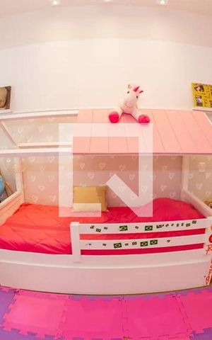 Apartamento à venda com 130m², 3 quartos e 1 vaga